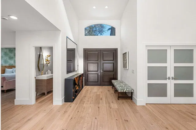 Admirals Cove Residence photo 11