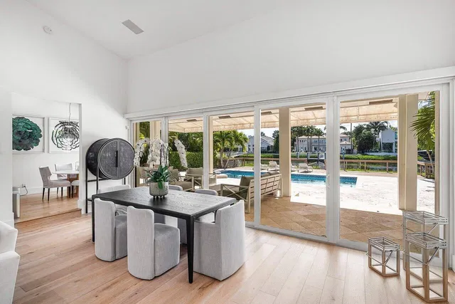 Admirals Cove Residence photo 18