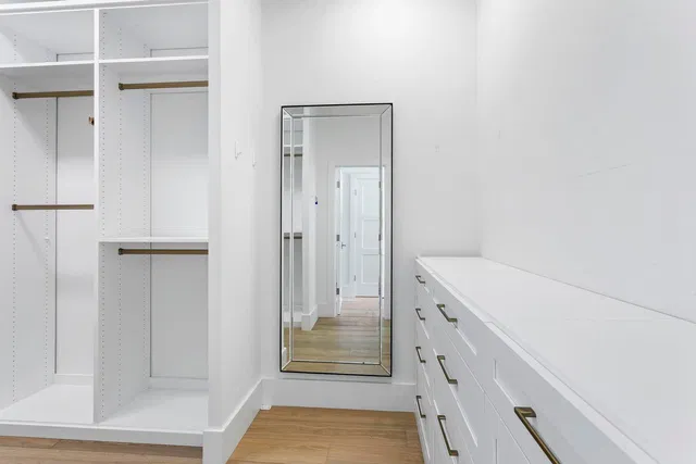 Admirals Cove Residence photo 34