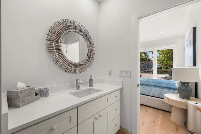 Admirals Cove Residence photo 40