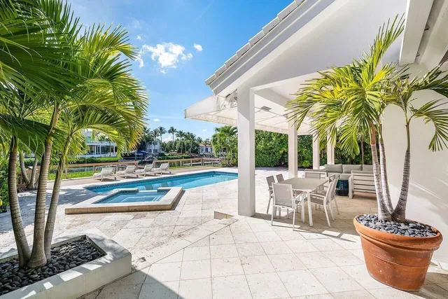 Admirals Cove Residence photo 47