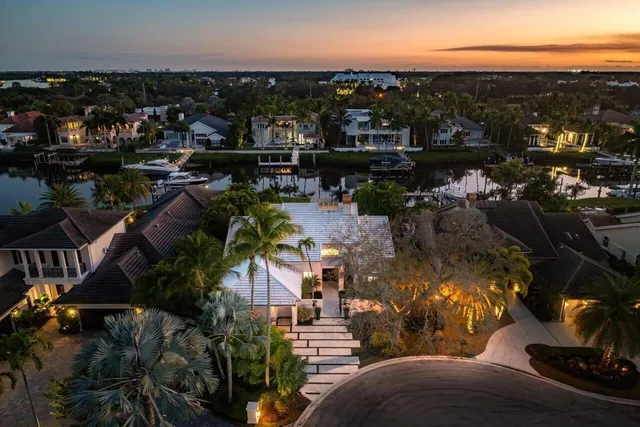 Admirals Cove Residence photo 67