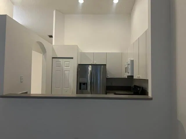  Residence photo 4