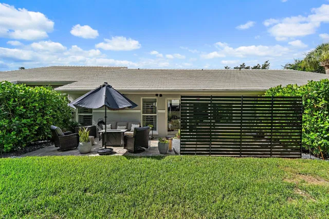 Monarch Country Club Residence photo 43