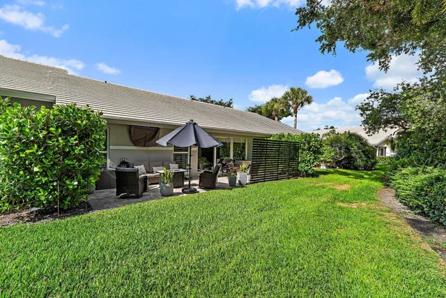 Monarch Country Club Residence photo 45