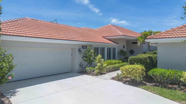 Harbour Ridge Residence photo 32