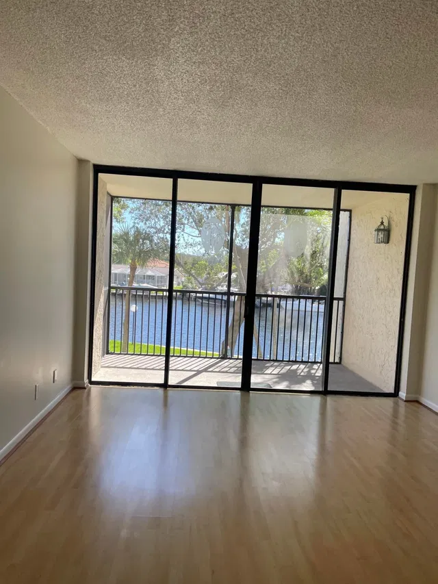 Boca Raton Unit 204 photo 6