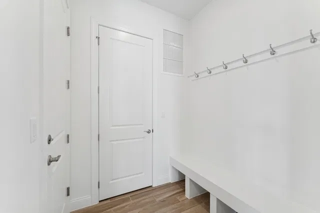 Residence photo 8