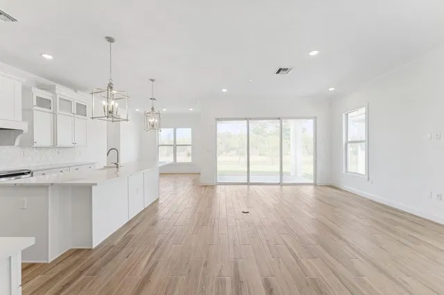 Residence photo 11