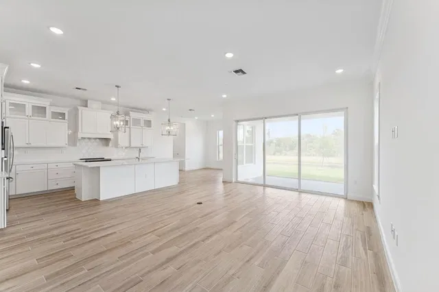 Residence photo 18