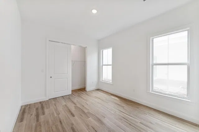 Residence photo 19
