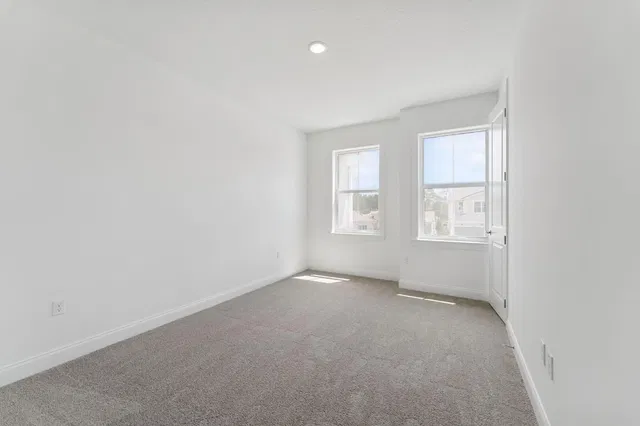 Residence photo 31