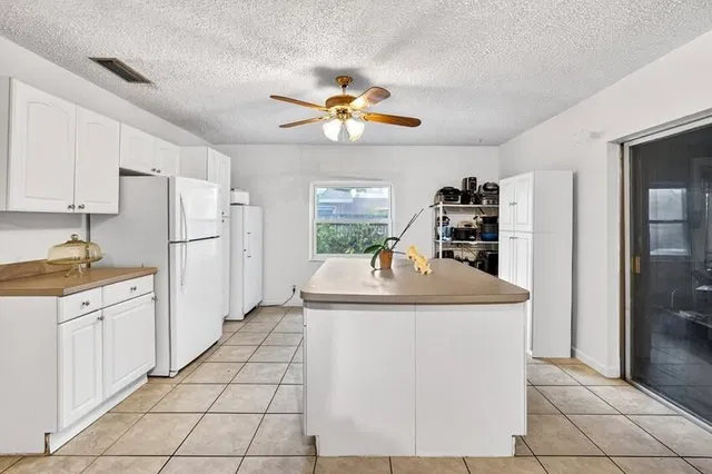 Residence photo 6