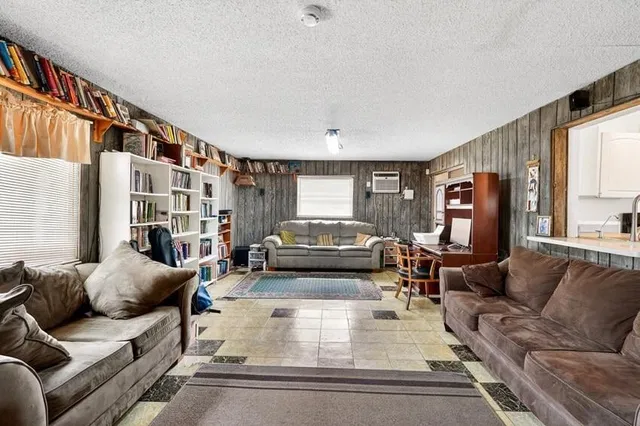 Residence photo 10