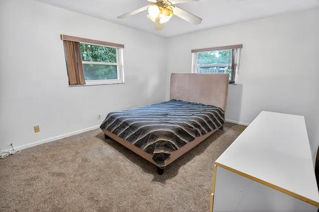Residence photo 18