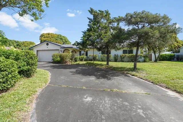 Residence photo 32