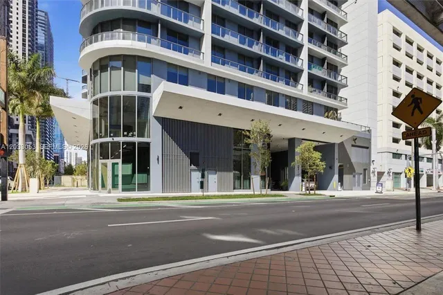 501 First Residences Miami 2401