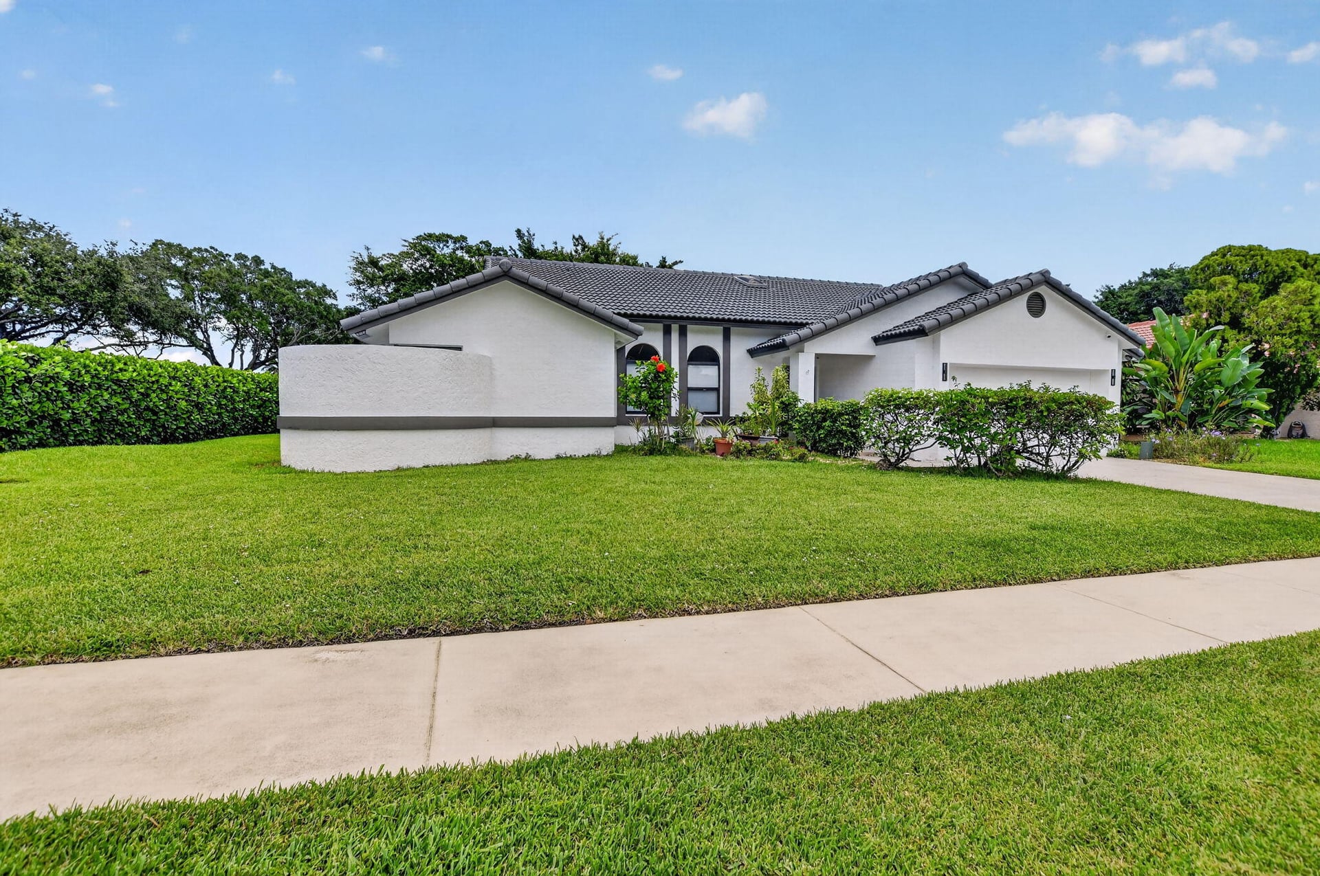 Boca Isles Residence photo 3
