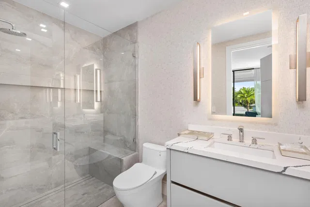 Royal Palm Yacht and Country Club Residence photo 60