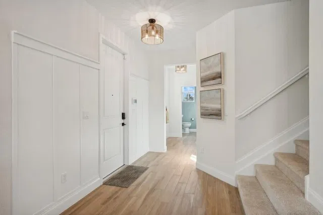 Residence photo 2