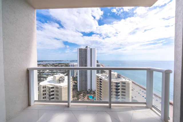 Ritz Carlton Residences Singer Island Unit 2501a photo 10