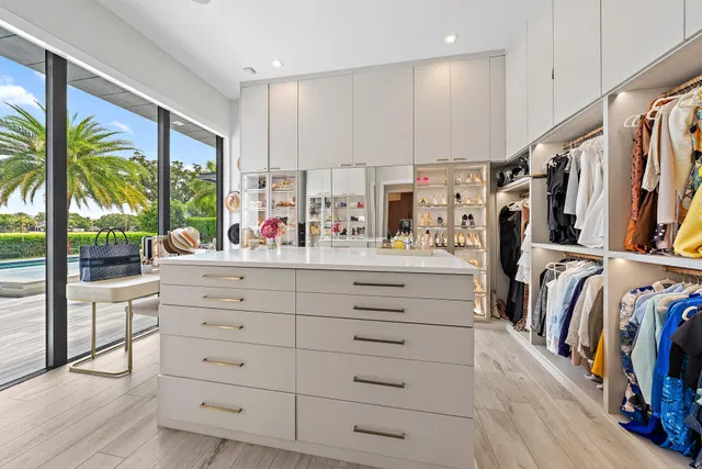 Admirals Cove Residence photo 24