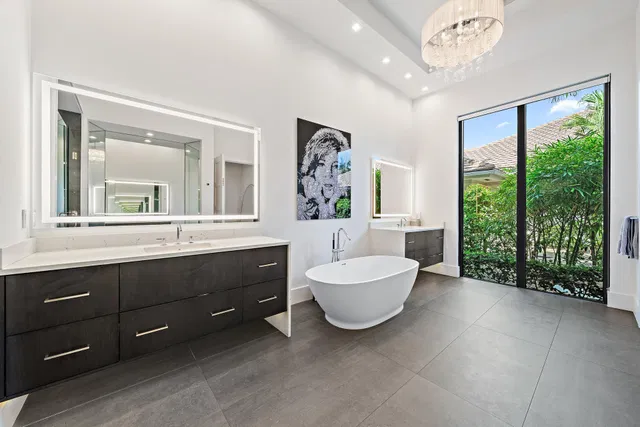 Admirals Cove Residence photo 29