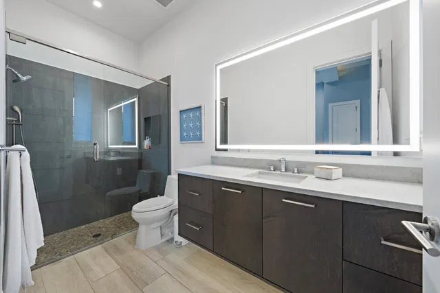 Admirals Cove Residence photo 38