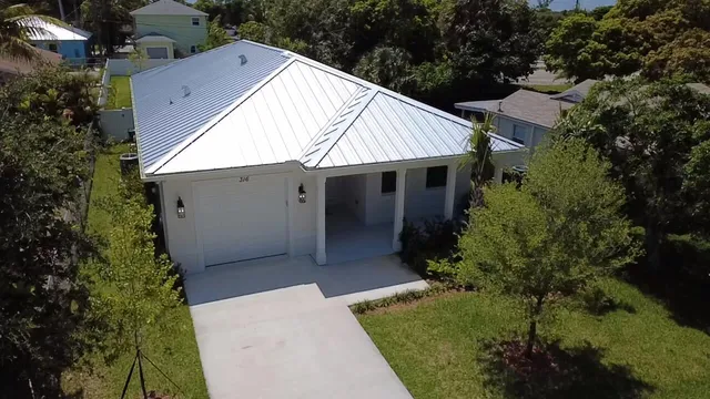 Residence photo 2