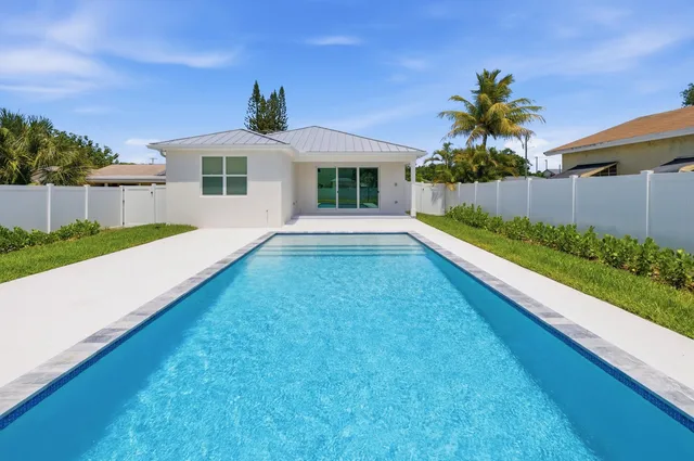 Residence photo 5