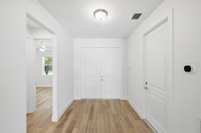 Residence photo 6