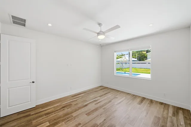 Residence photo 18