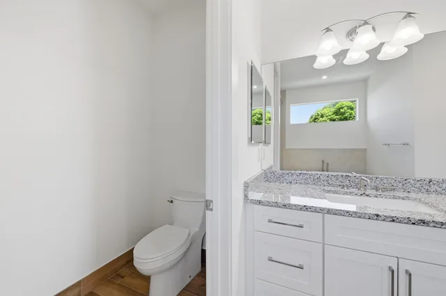 Residence photo 22