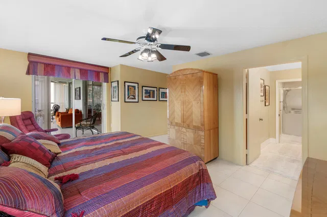 Unit 202 photo 17