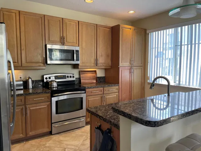 Residence photo 6