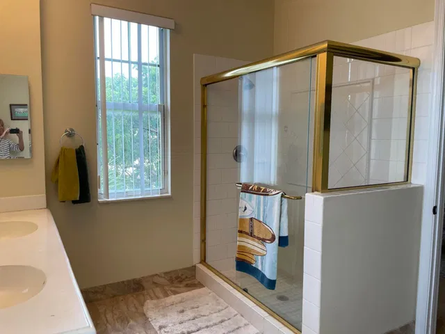 Residence photo 17