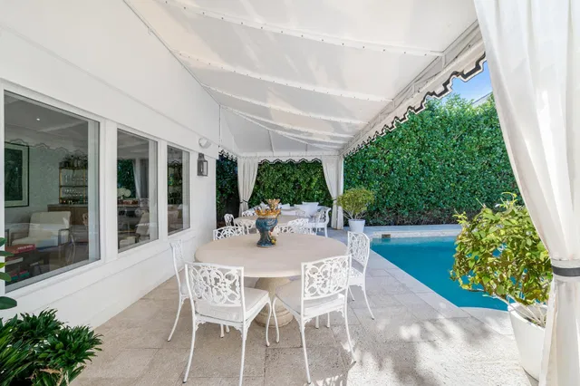 West Palm Beach Residence photo 23