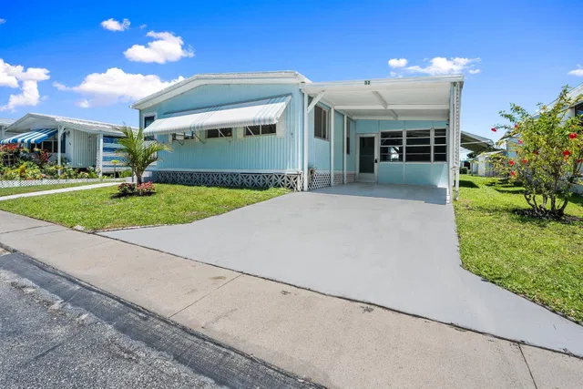 Unit 53 photo 25
