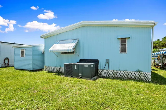 Unit 53 photo 32