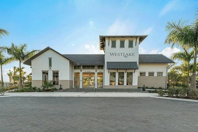 Residence photo 9