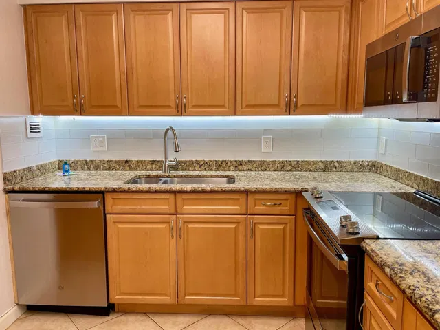 Boca Raton Unit 2n photo 6