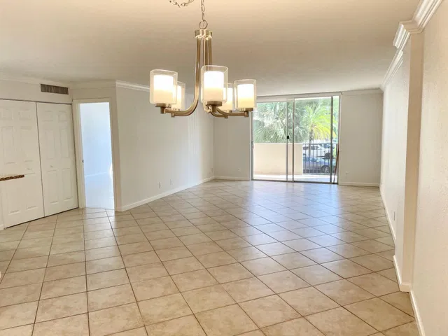 Boca Raton Unit 2n photo 17