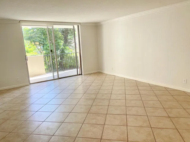 Boca Raton Unit 2n photo 18