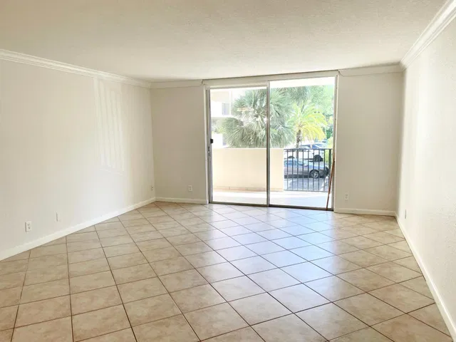 Boca Raton Unit 2n photo 19