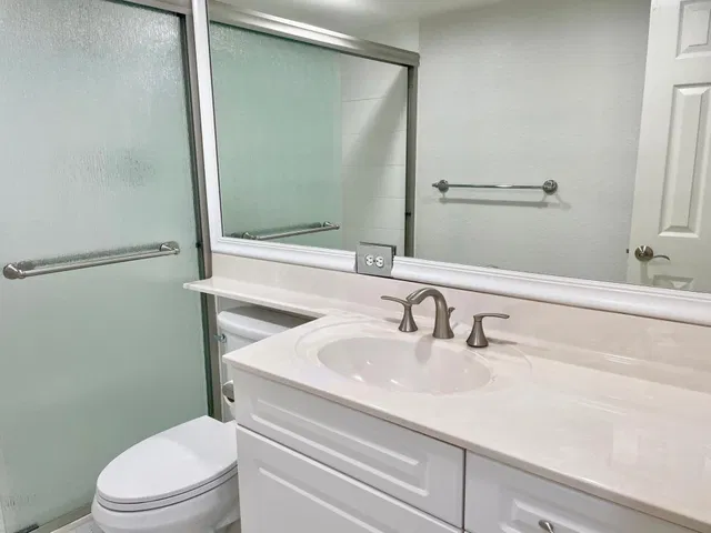 Boca Raton Unit 2n photo 37