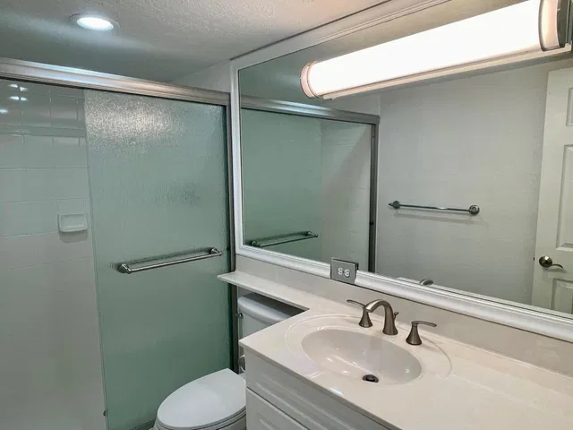 Boca Raton Unit 2n photo 38
