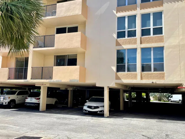 Boca Raton Unit 2n photo 40