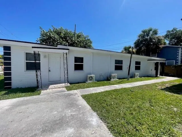 Residence photo 65