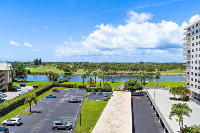 Golfview North Palm Beach I Unit 619 photo 25