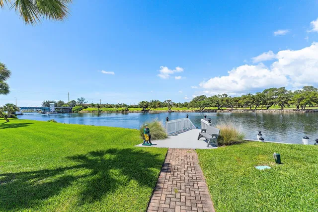 Golfview North Palm Beach I Unit 619 photo 32